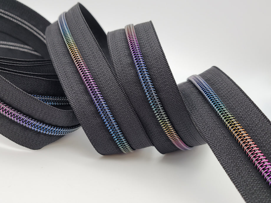 Size 5 Zipper Tape Vivid Rainbow Coil